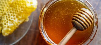 A Guide to Cretan Honey: Sweet Treats and Health Benefits