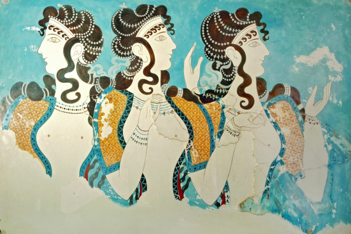 Celebrating Remarkable Cretan Women: Icons of Inspiration on International Women’s Day