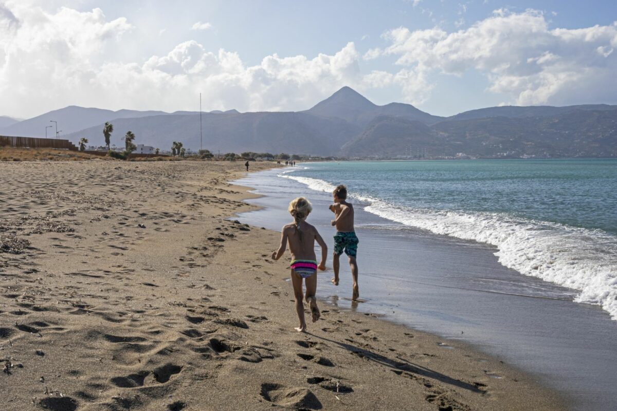 Discover the Best of Heraklion: Top 10 Family-Friendly Beaches in Crete