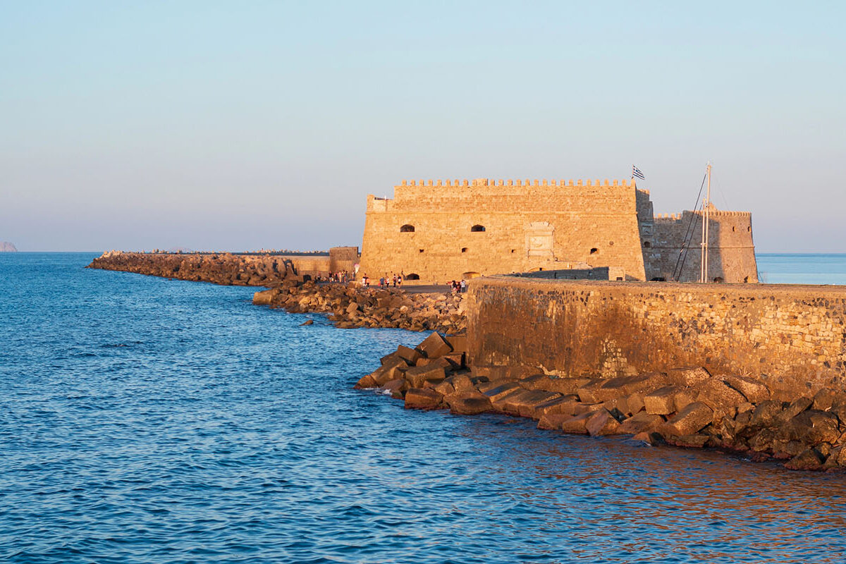 Beyond the Classics: Hidden Treasures of Heraklion