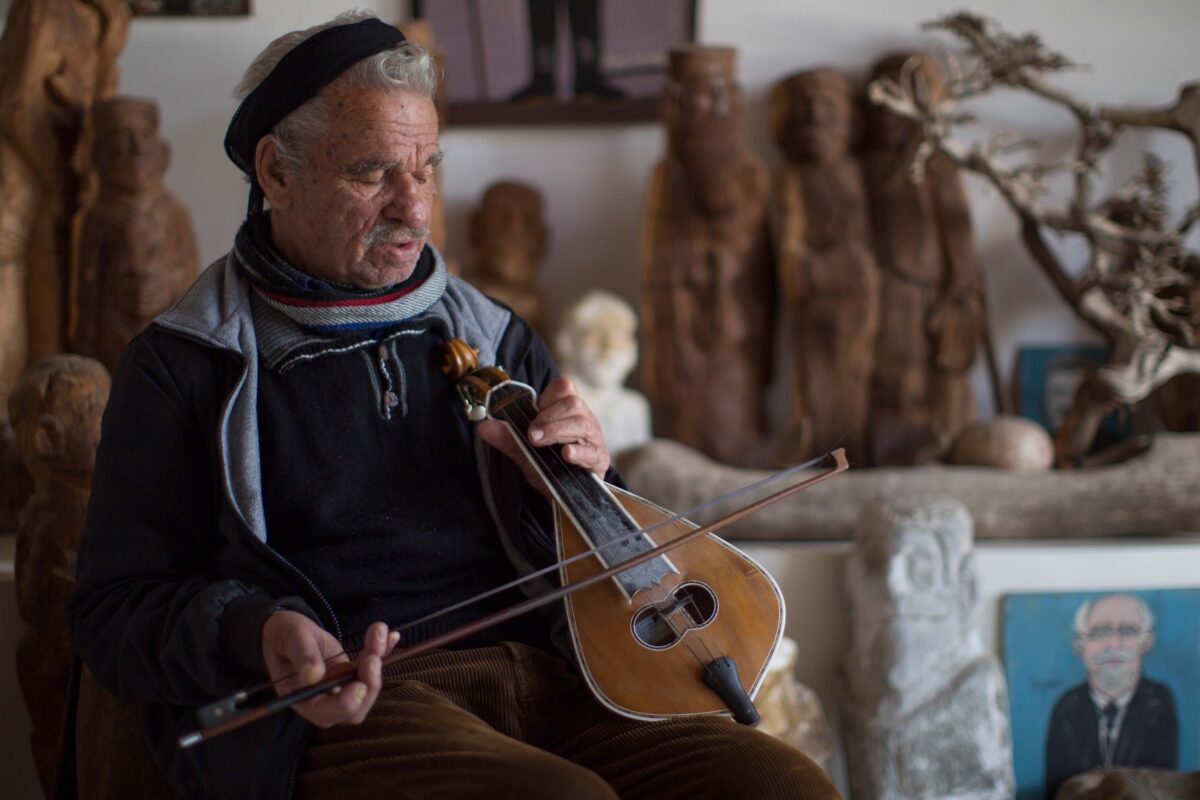 Cretan Music and Dance: Discover the Soul of Crete